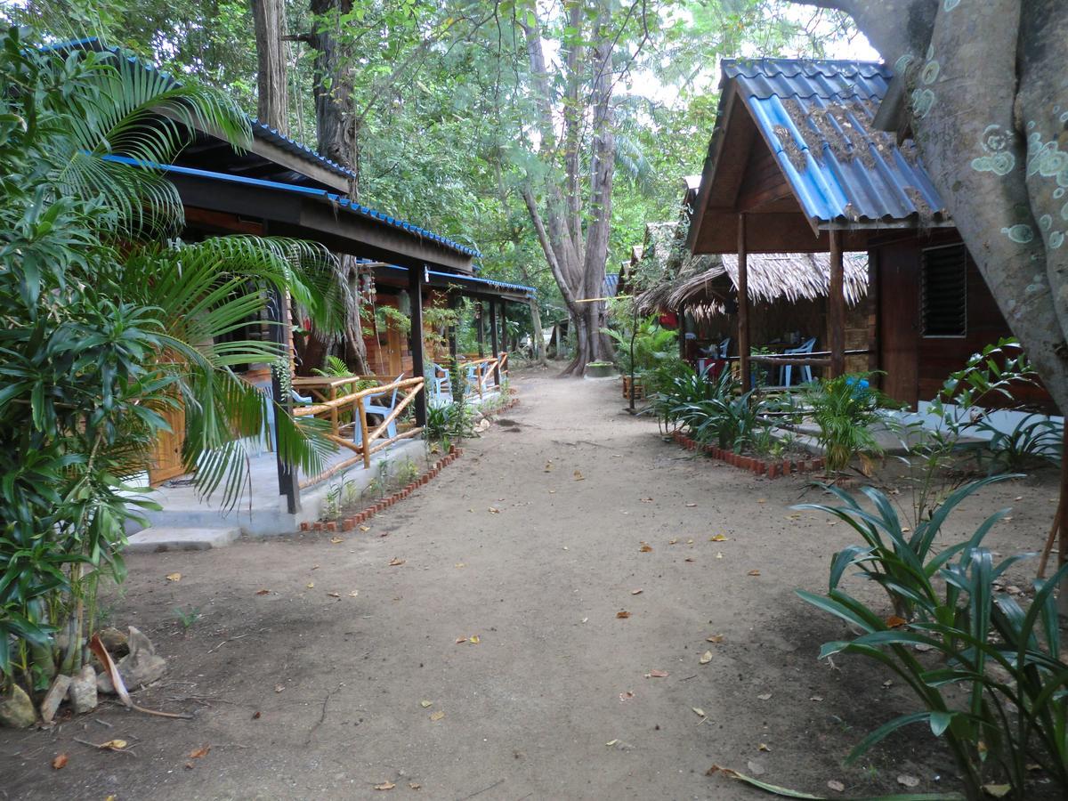 Hans Strand Bungalows Ko Lanta Kültér fotó