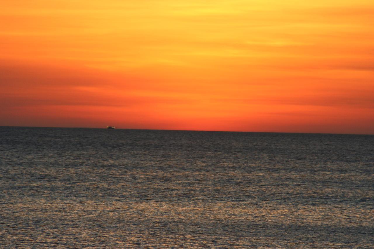 Hans Strand Bungalows Ko Lanta Kültér fotó
