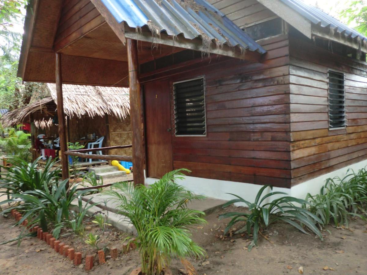 Hans Strand Bungalows Ko Lanta Kültér fotó