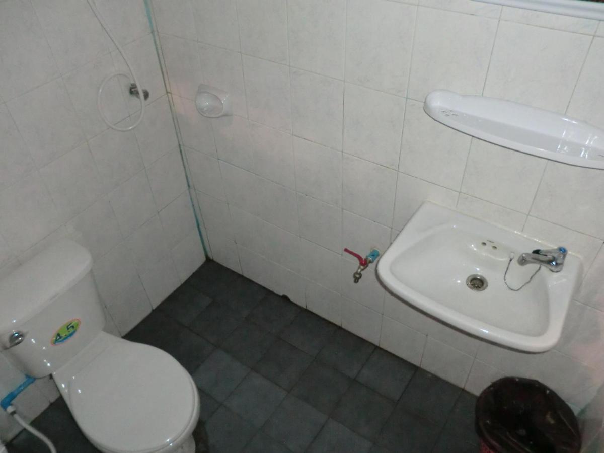 Hans Strand Bungalows Ko Lanta Kültér fotó