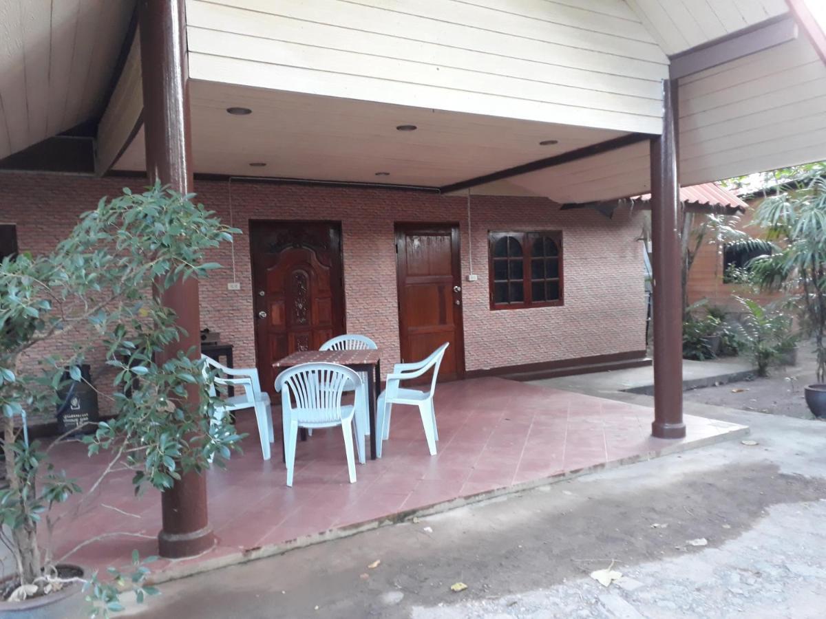 Hans Strand Bungalows Ko Lanta Kültér fotó