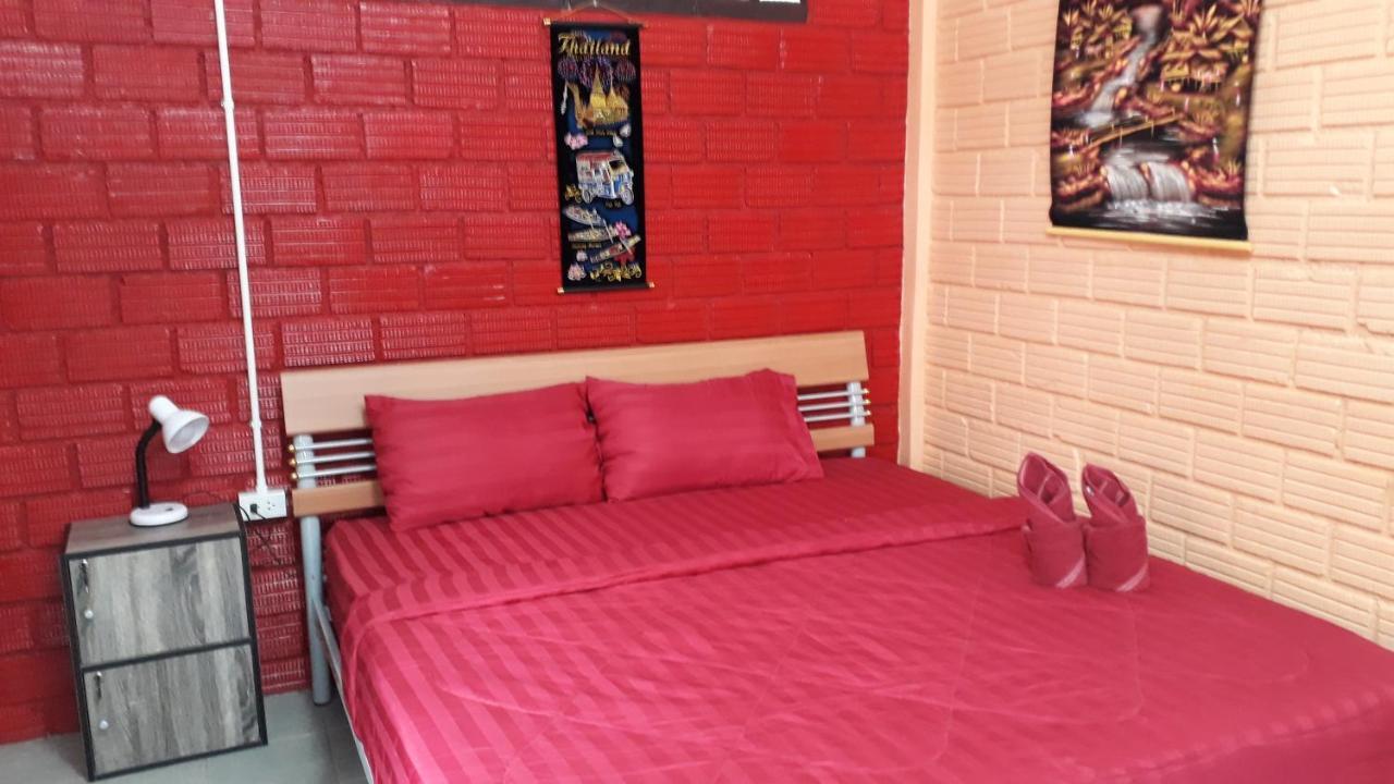 Hans Strand Bungalows Ko Lanta Kültér fotó